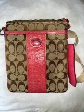 Coach Leather Crossbody Bag | Everyday Shoulder Bag - Authentic